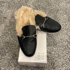 Furry Loafer Slides Size 8